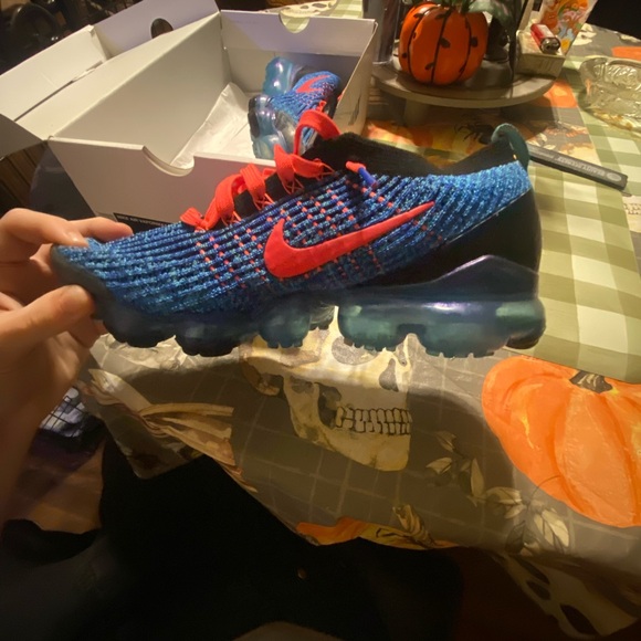 nike air vapormax flyknit 3 blue fury